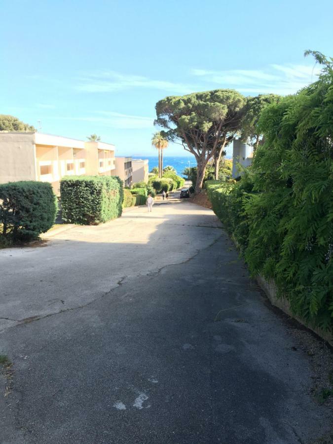 Les Hameaux De Provence - Piscine Et Place De Parking Privee - Acces Plage Et Sentier Du Littoral Bandol Esterno foto